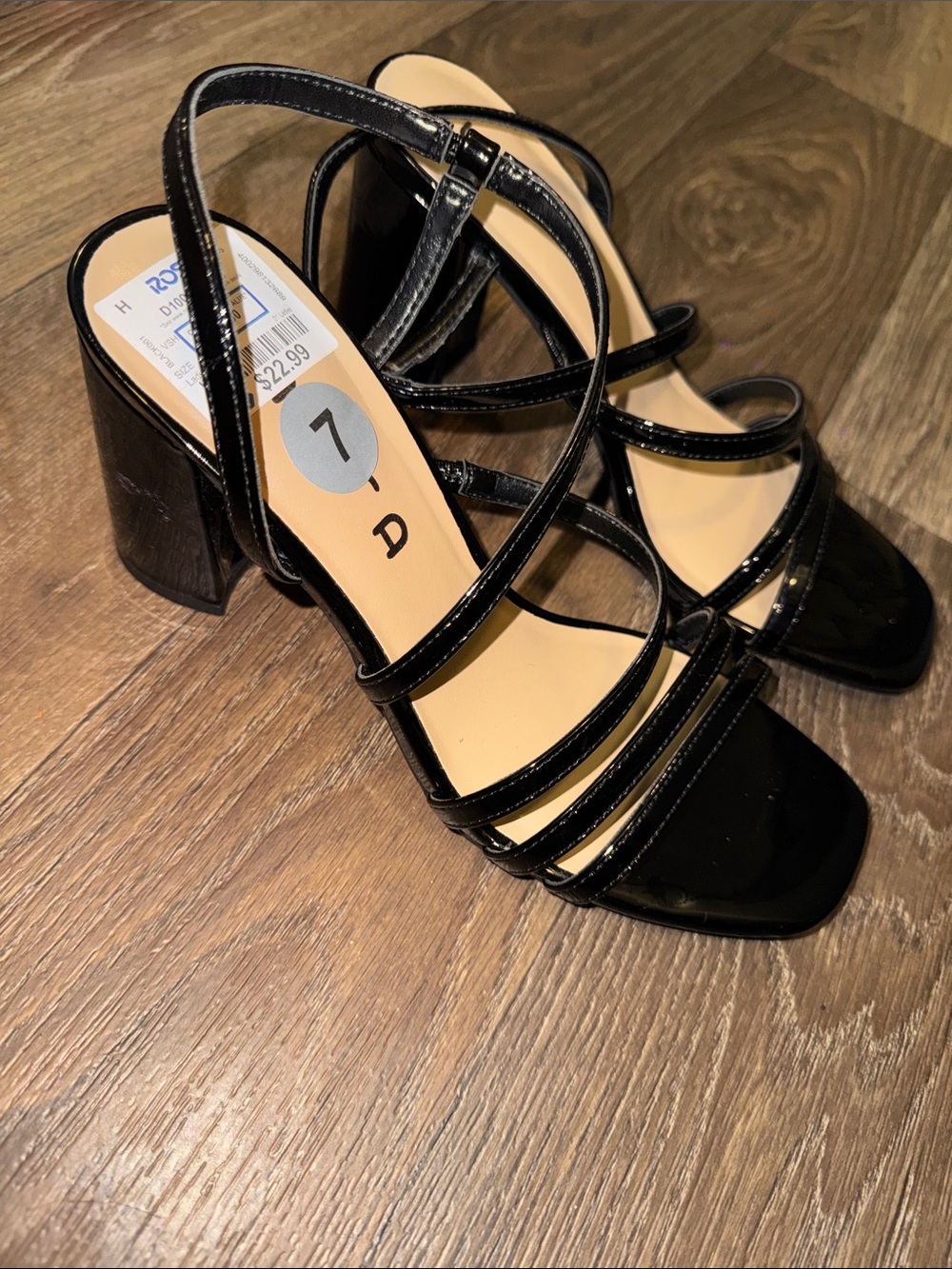 Unisa Block Heel Sandals in Black